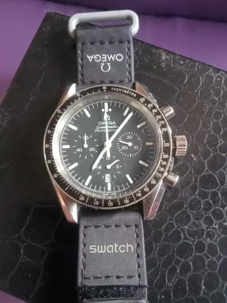 Jam Tangan Omega