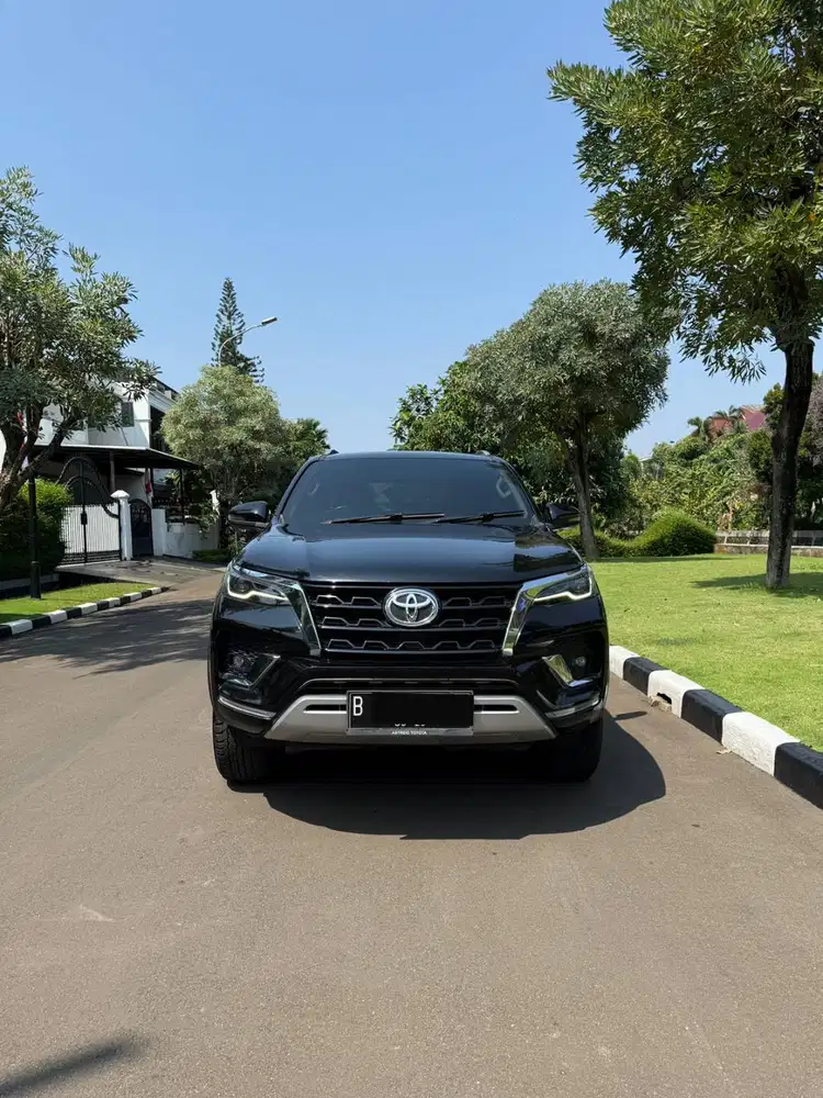 For sale!!! Murah! 2021 Toyota Fortuner Facelift 2.4 VRZ A/T