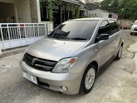 Toyota ist 1.3 AT Tahun 2004 Bensin