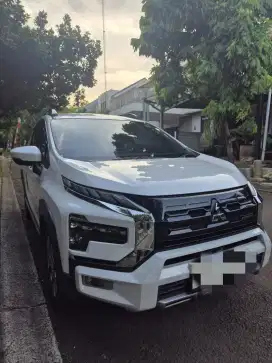 Xpander Cross cvt Premium 2023 Istimewa