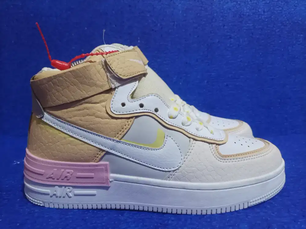 Sepatu Nike AF 1 Unla