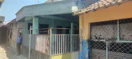 RUMAH DI DESA TULANGAN, SIDOARJO