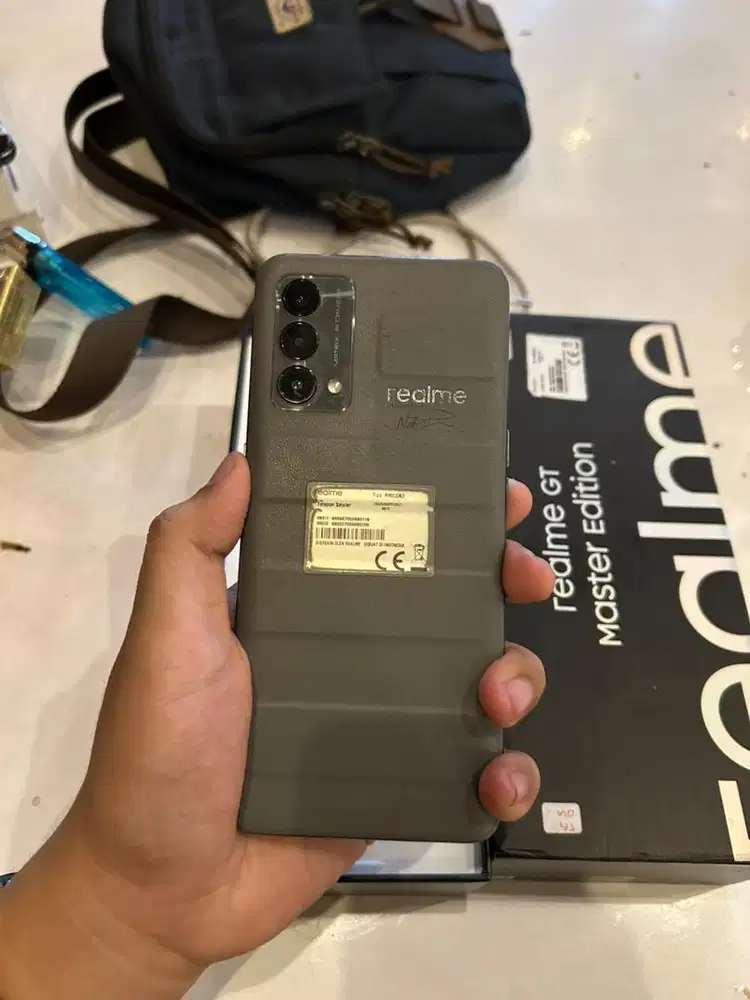 Realme gt master fullset segel nominus