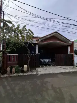 Dijual Rumah di komplek Tangerang