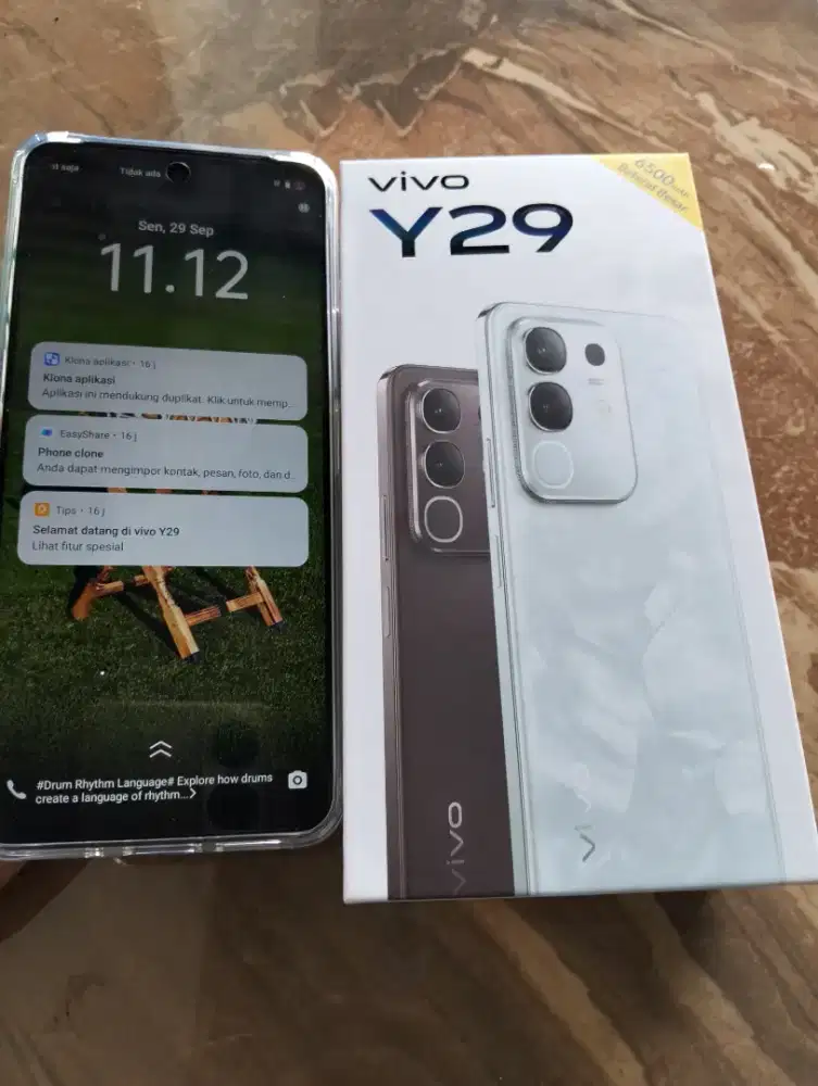 Di jual cepat hp Vivo y 29