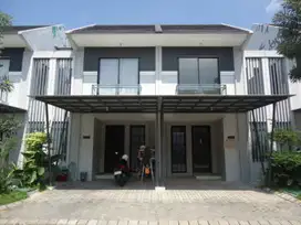 RUMAH MODEREN DI GRAND PAKUWON CLUSTER GLADSTONE