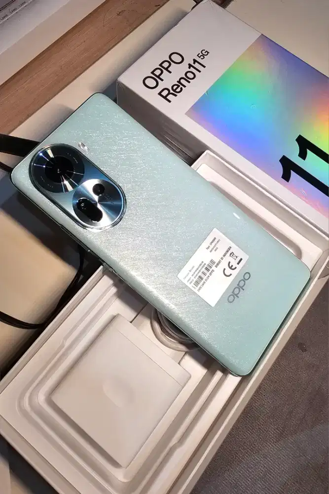 Oppo Reno 11 5G 8+8Gb / 256 Gb