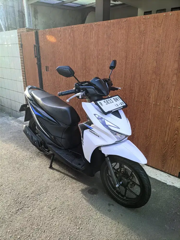 Bissmillah dijual motor Honda beat deluxe Like new 2024 istimewa