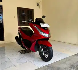 Honda PCX 160 CBS ISS Keyless MULUSSS Surat Lengkap
