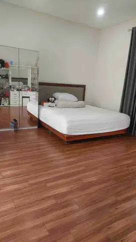 DIJUAL CEPAT RUMAH CLUSTER LUAS 200M 3+1 KAMAR GADING SERPONG