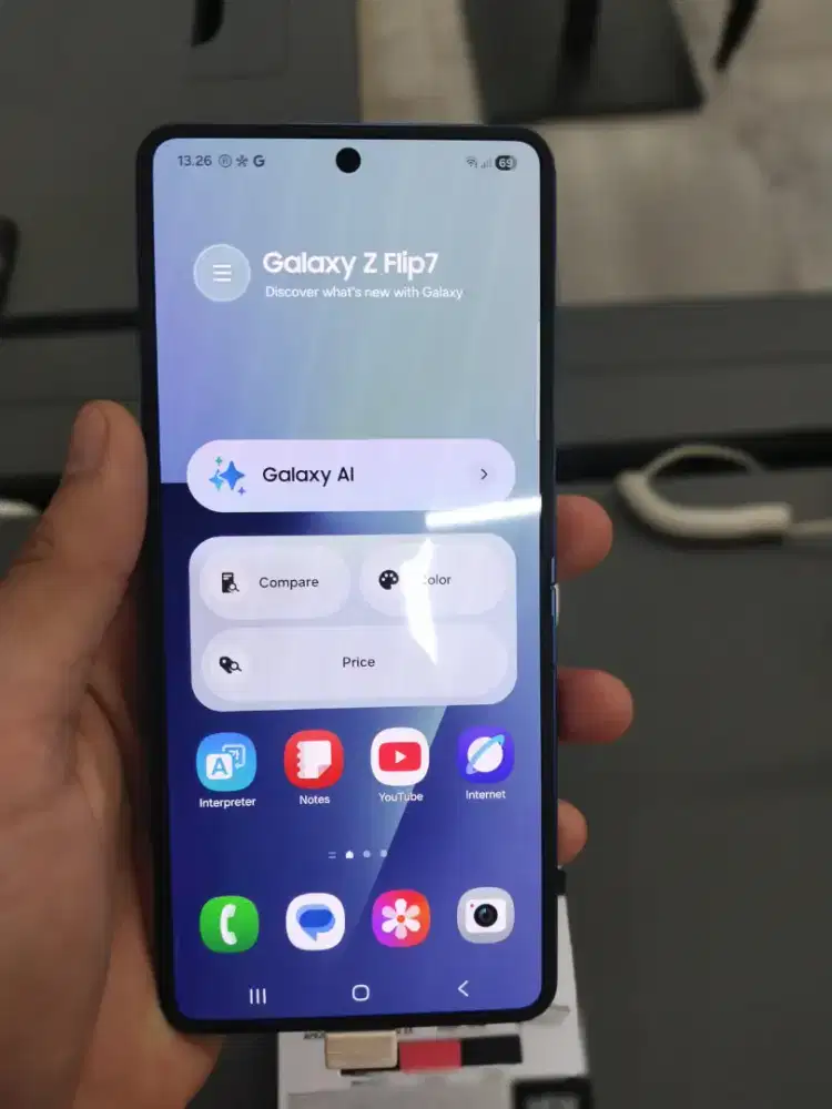 Samsung Galaxy Z Flip7