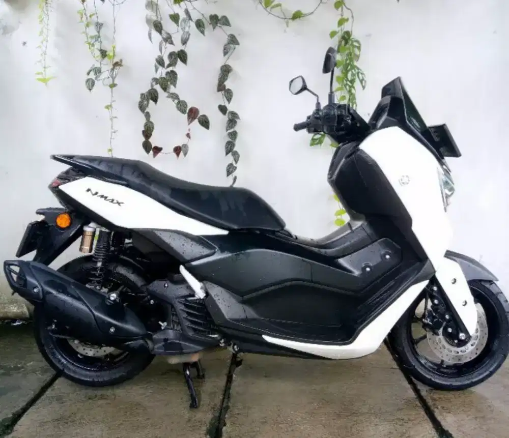 NMAX Neo S KeyLess Kaya Baru