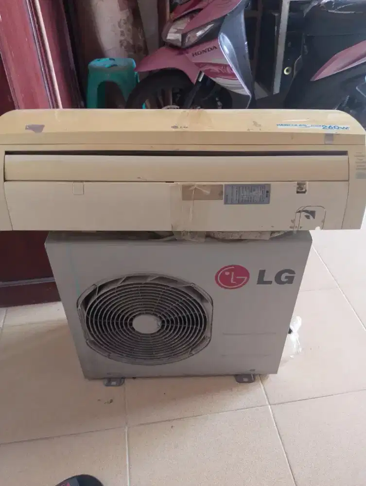 Dijual AC LG hercules 1/2pk low watt