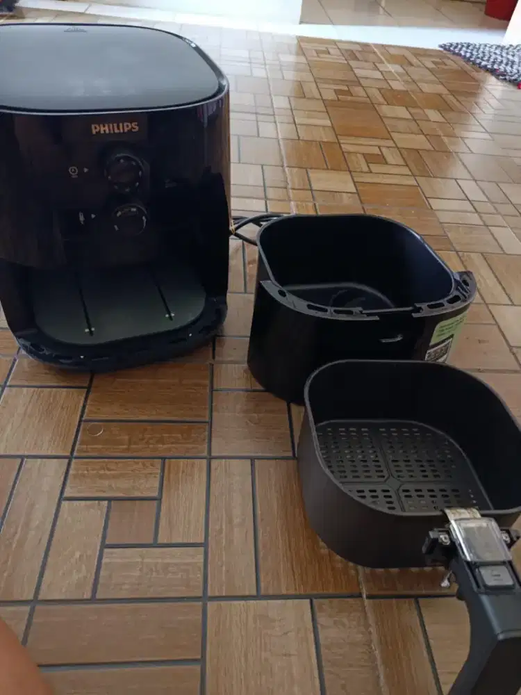 Dijual Airfry Philips HD 9200/91 seperti baru