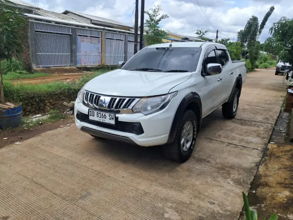 Dijual Triton GLS tahun 2015