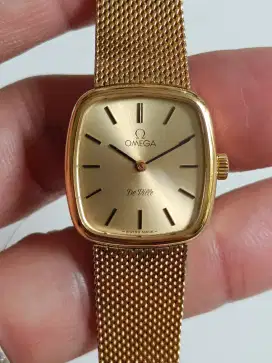 Omega de ville wanita manual winding vintage bekas sangat bagus normal