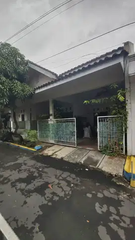 DISEWAKAN RUMAH DI PERUMAHAN JATEN KARANGANYAR