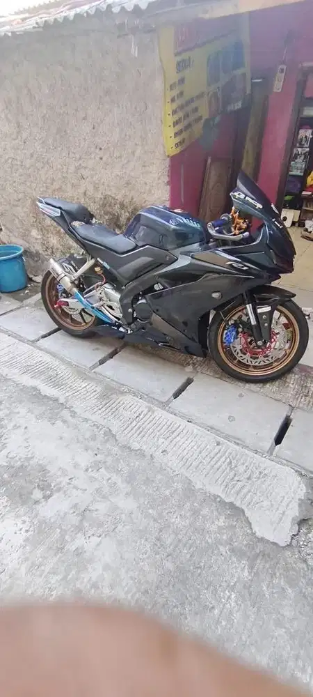 Motor Yamaha R15v3 2017
