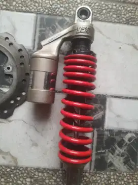 Di jual sok yss original aga rembes ukuran 330 minat wa