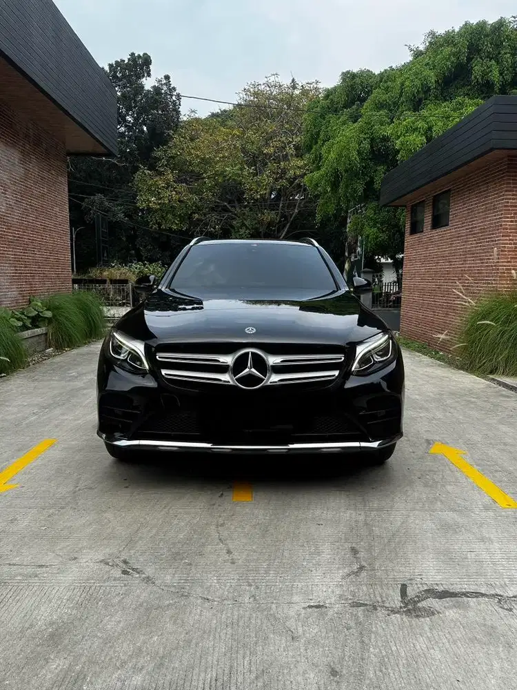 Mercedes-Benz GLC200 2018 Bensin