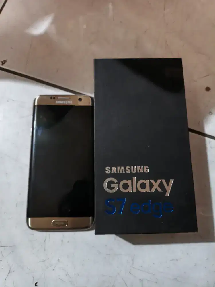 Samsung S7 Edge Gold Ram 4/32GB Like New Fullset