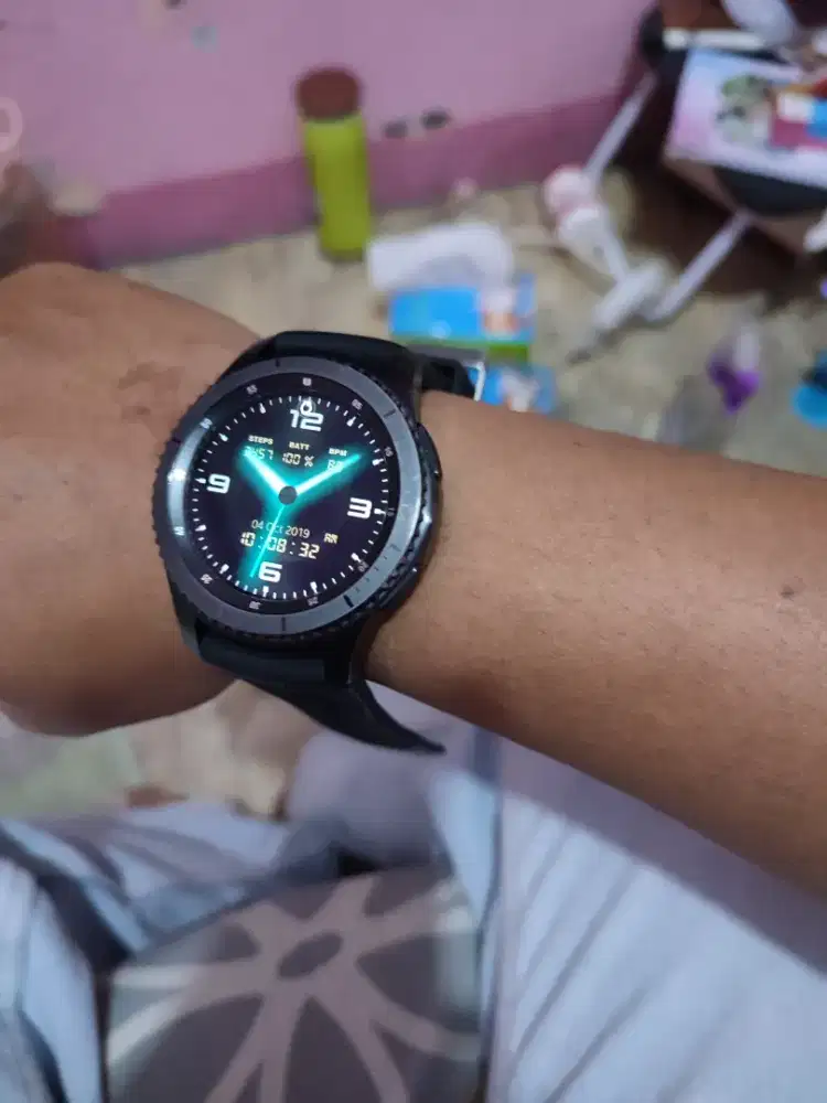 JAM SAMSUNG GEAR S3 FRONTIER RESMI MULUS