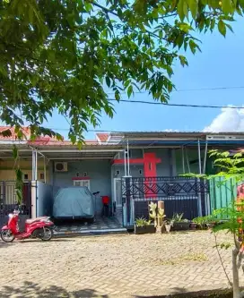 Disewakan Rumah Dalam Kompleks, tengah kota dekat kemana-mana.