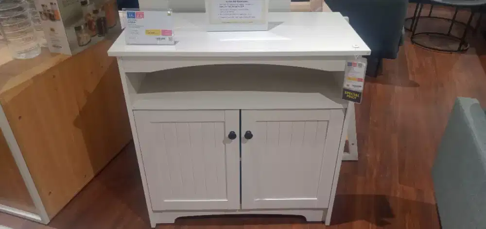 LOW CABINET LOUISA CICILAN DP 0%