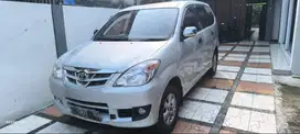 Avanza E tahun 2010