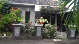 Rumah tengah kota semarang