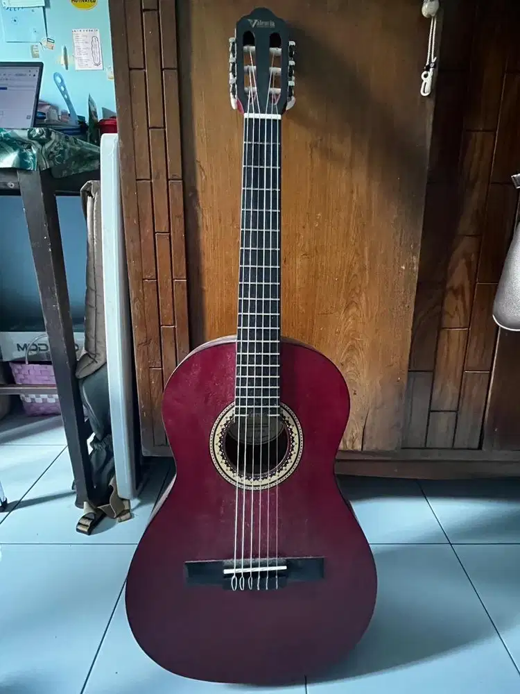 Gitar Akustik Valencia Maroon extra Tas