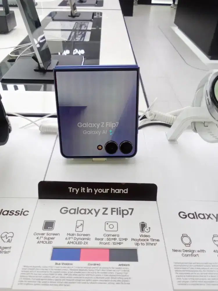 Samsung Galaxy Z Flip 7