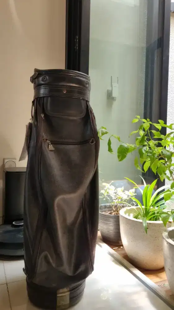 Bag Golf Kulit Merk Daiwa