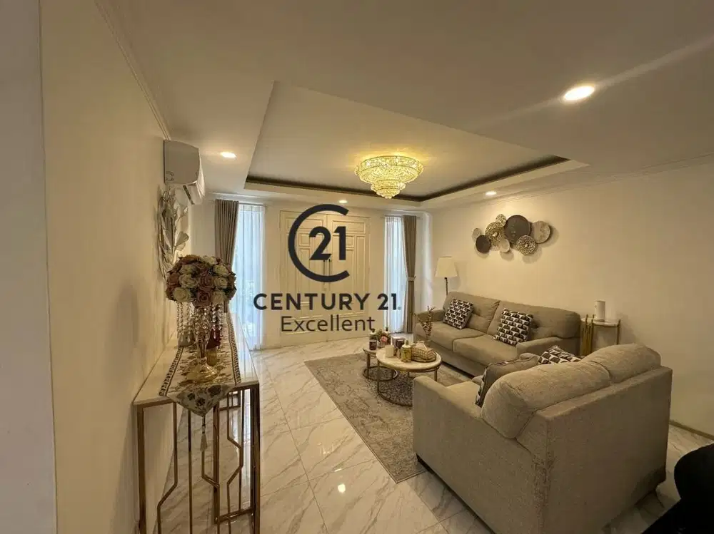 Dijual rumah nyaman di Ampera Jakarta Selatan