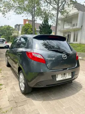 Mazda2 AT HB pajak 12-26 bu