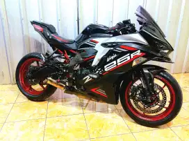 DIJUAL KAWASAKI ZX25R ABS QS SE
