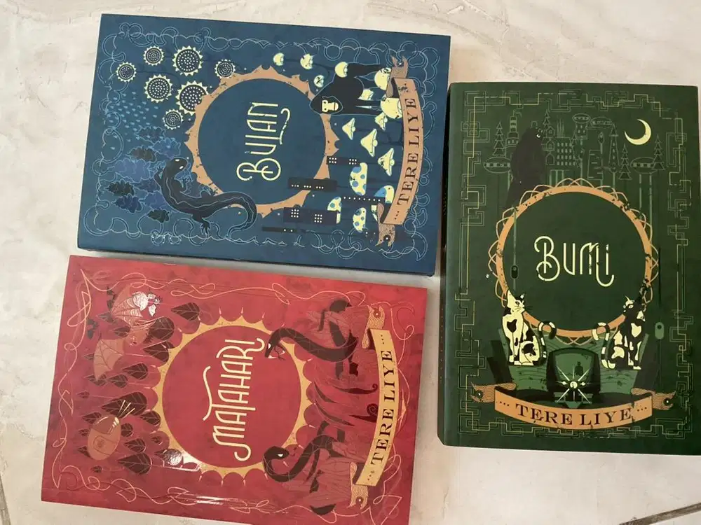 Novel Tere Liye Bumi, Bulan, Matahari