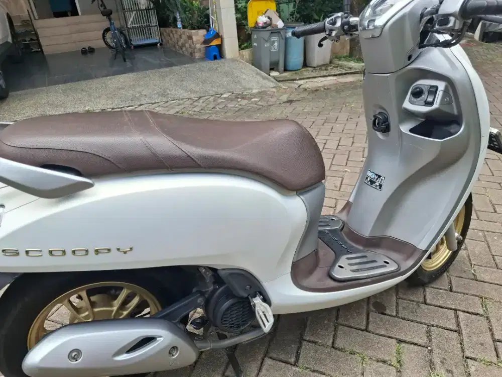 SCOOPY HONDA tahun 2021