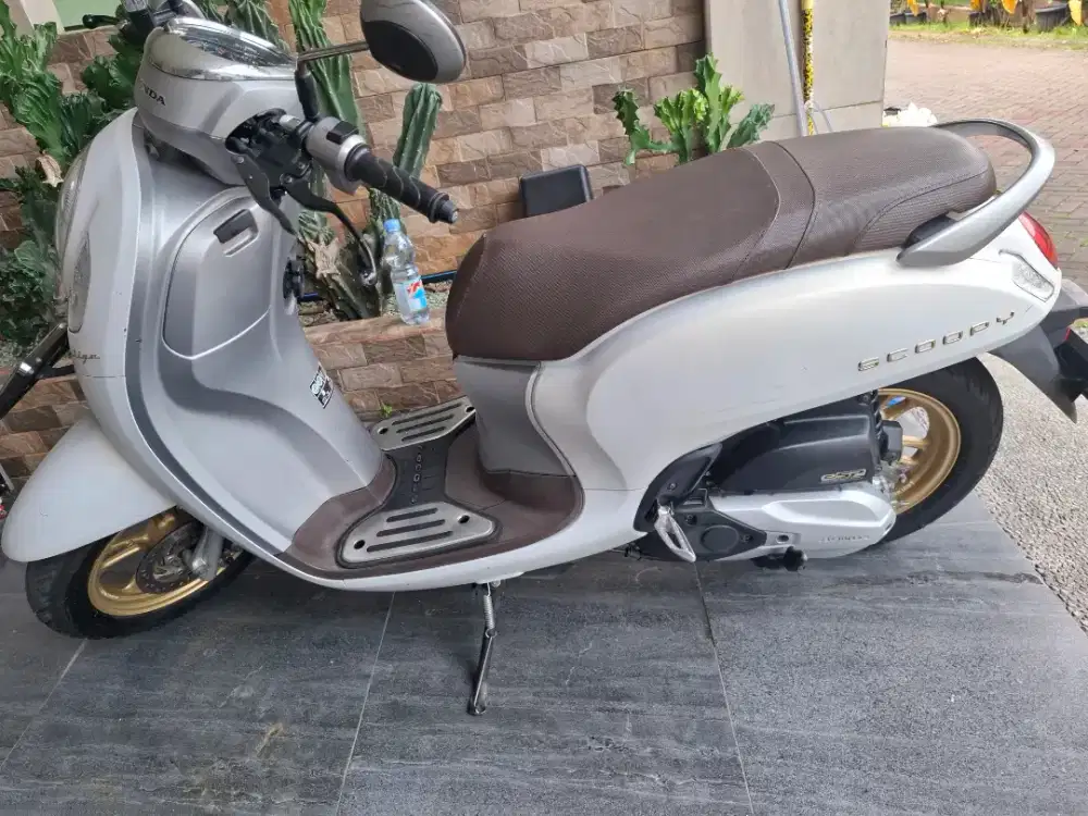 SCOOPY HONDA tahun 2021