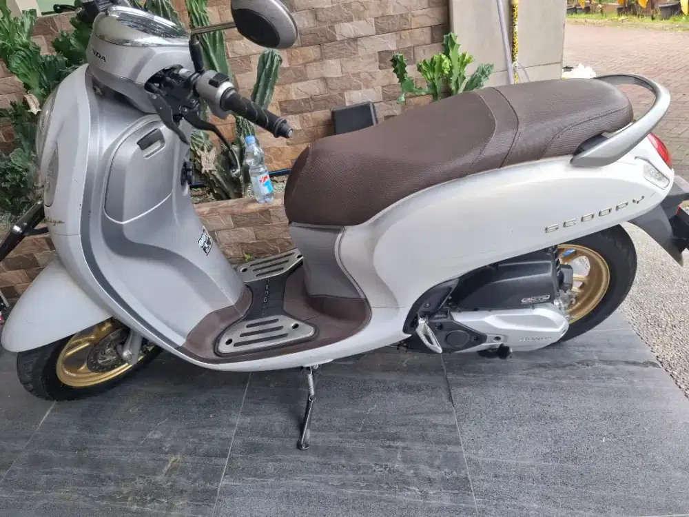 SCOOPY HONDA tahun 2021