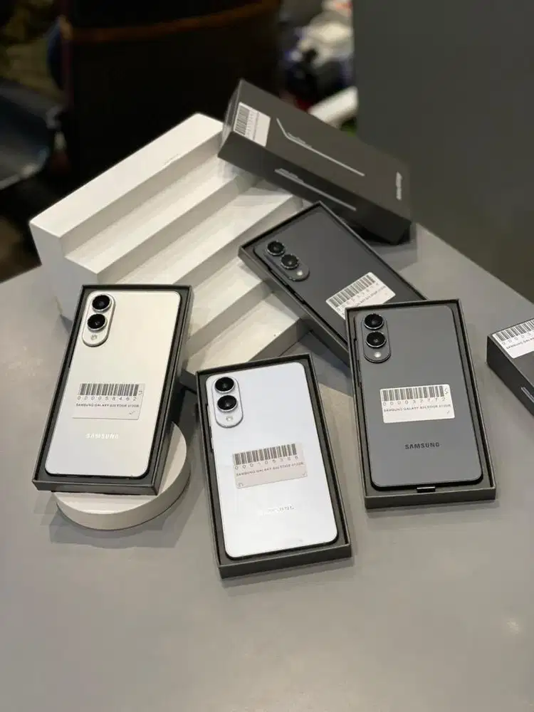 Samsung S25 Edge 512 gb garansi panjang