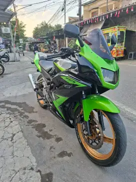 Kawaski Ninja RR 2014