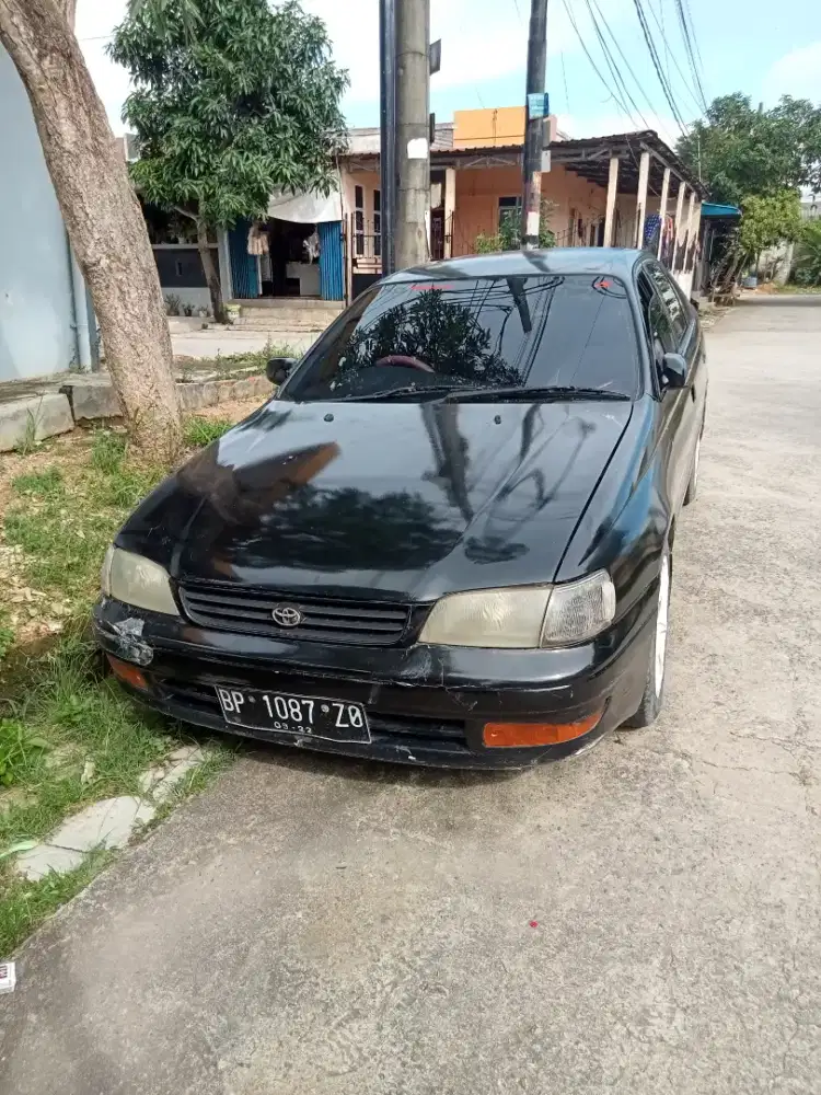Toyota Corona absolute 1.6 97 auto
