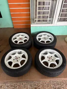Jual 4velg+4ban, Velg 15' Pcd.100(4lubang), Ban msh tebal 195/50/15.
