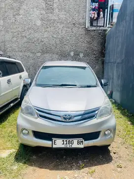 Toyota Avanza G Manual 2013 – Plat Cirebon, KM 102rb, AC Dingin