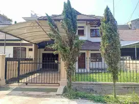 Rumah Terawat di Setra Murni Pasteur Kota Bandung
