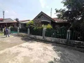 Rumah Hitung Tanah dalam Komplek PLN 7 menit ke Budi Luhur