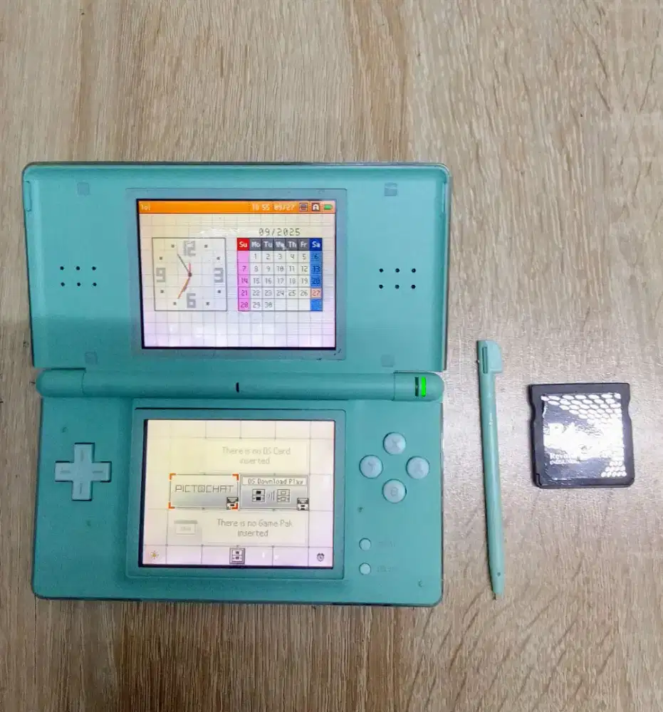 Nintendo DS Lite