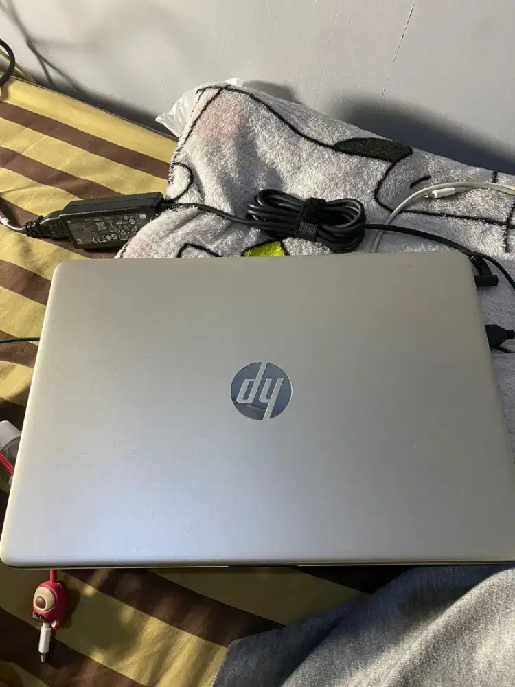 laptop HP 14s like new
