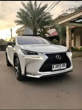 LEXUS NX200 FSPORT PUTIH NX F SPORT 2018